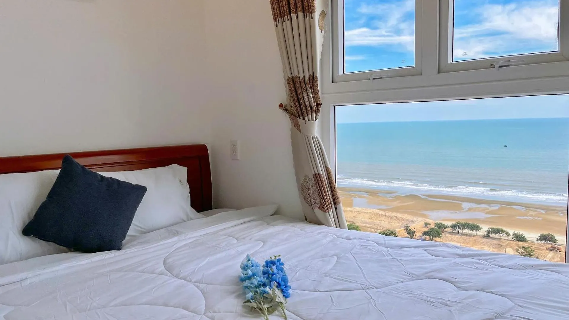 Mermaid Seaview Vung Tau - Khang Apartment 1